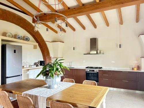 Peccioli Apartment | La Capanna 1857