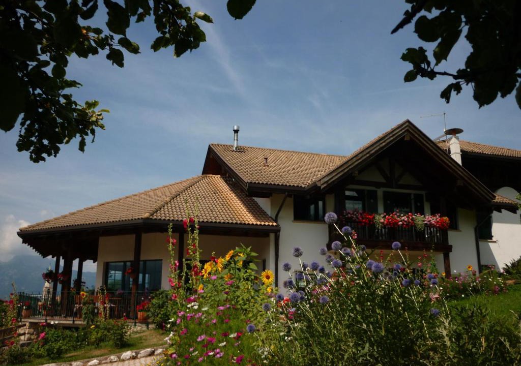 Sfruz Bed & Breakfast | La Capannina