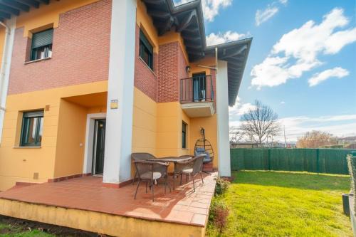 Comillas City Center House | La Casa del Columpio, Comillas