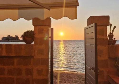Marzamemi Apartment | La Casa sulla Spiaggia
