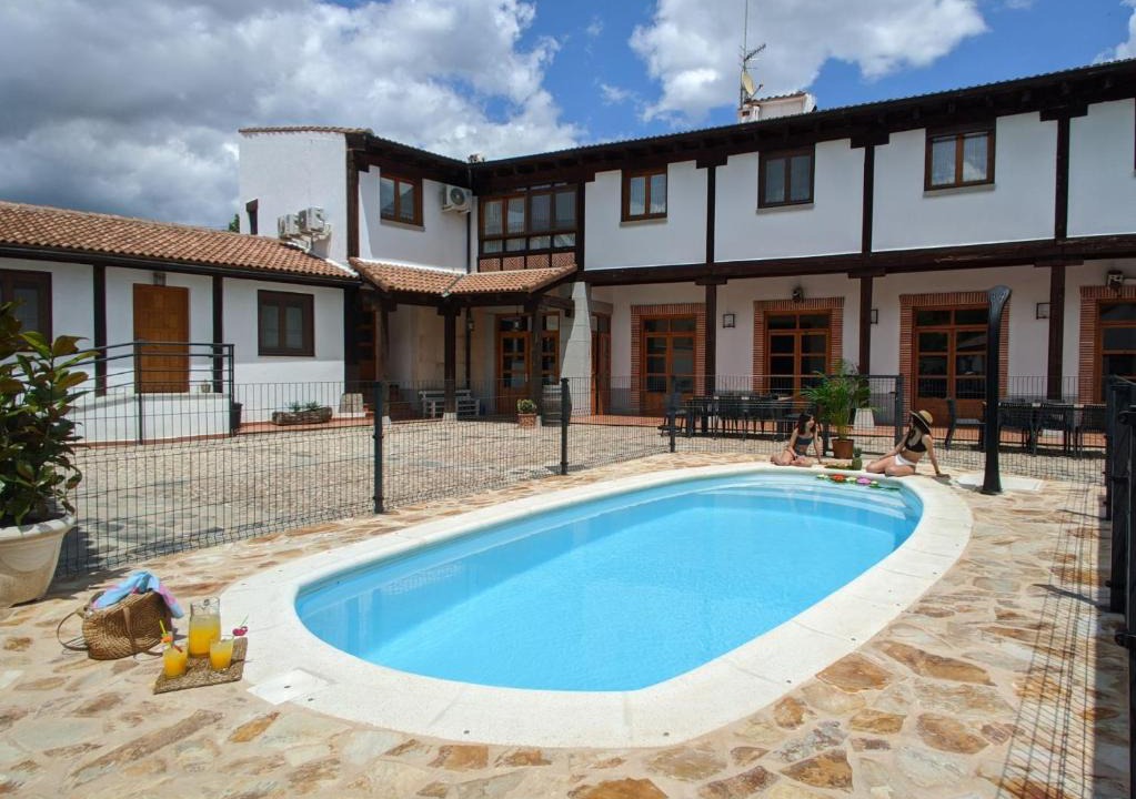 Coca House | La Casona de los Cinco Caños