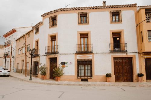Mahora House | La Casona de Mahora