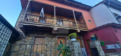 Corras de la Puente House | La Casona y El Apartamento De La Foz