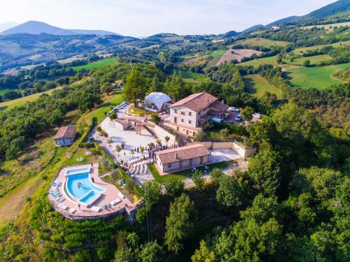 Fabriano Resort | La Castellaia Resort