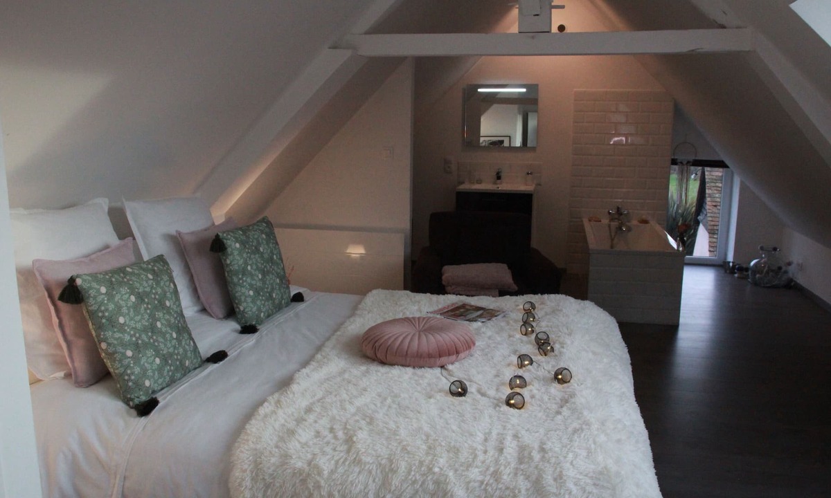Arnage Bed & Breakfast | La Catiniere