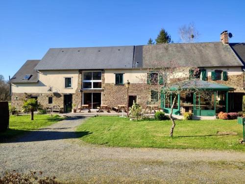 Notre-Dame-de-Cenilly House | La Clef Decamp Chevaux d'Asie 22 pers jacuzzi billard baby foot