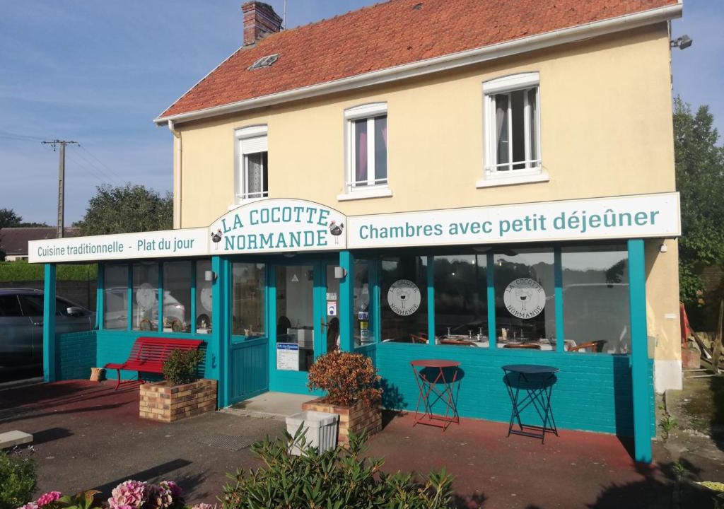 Coudeville-sur-Mer House | La cocotte normande