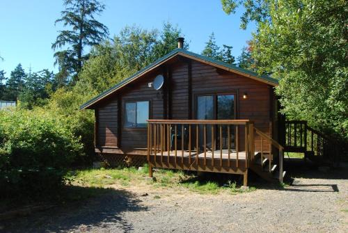 La Conner Resort | La Conner Camping Resort Beach Cabin 1