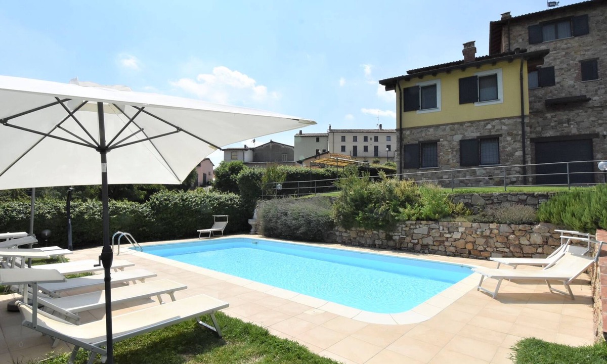 Castana Apartment | La Corte Bricca (Bilo C) by Interhome