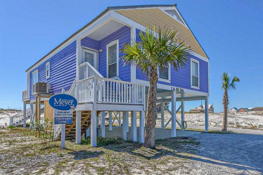 Fort Morgan House | La De Da
