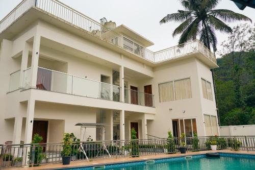 Vythiri Apartment | La Dimora luxury pool villa