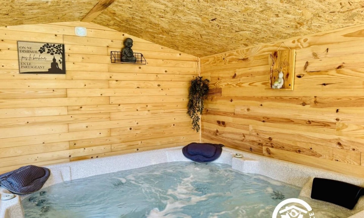 Trebes House | LA DOUCE ECHAPPEE