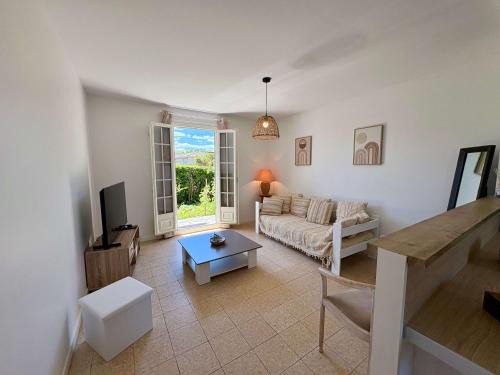 Talence House | La Douce Parenthèse