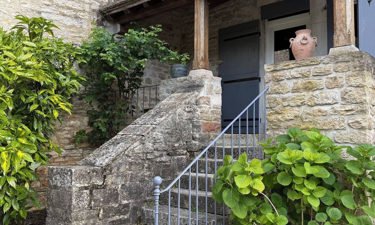 Dracy-le-Fort Apartment | La Dracysienne
