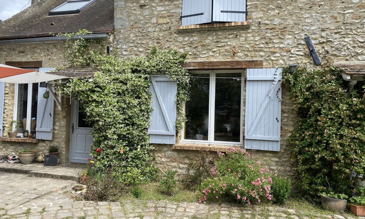 Boissy-le-Sec Bed & Breakfast | La Félicité
