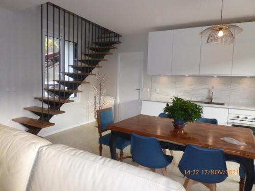 Andonville House | La faustinière