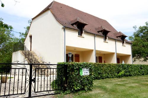 Saint-Vincent-de-Cosse House | La Ferme du Port d'Enveaux