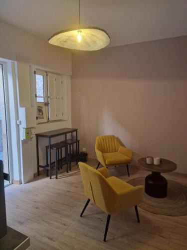 Givry Apartment | La Havane
