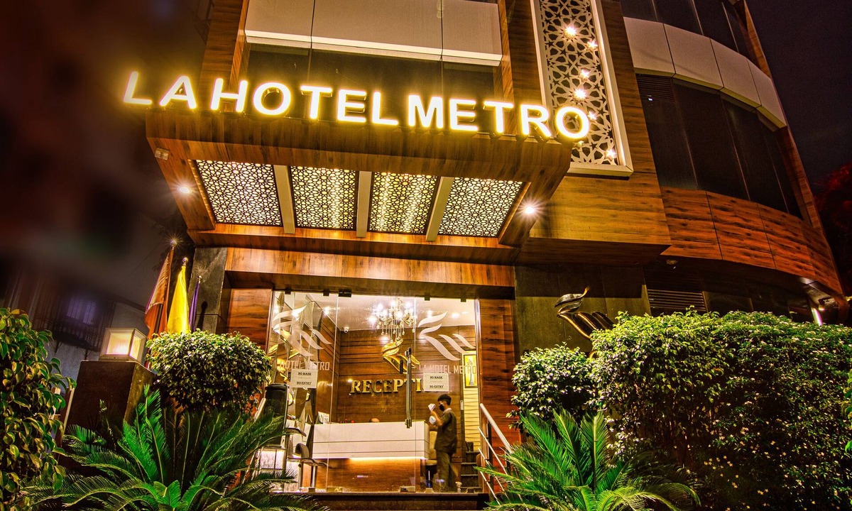 Kurla West Hotel | LA Hotel Metro