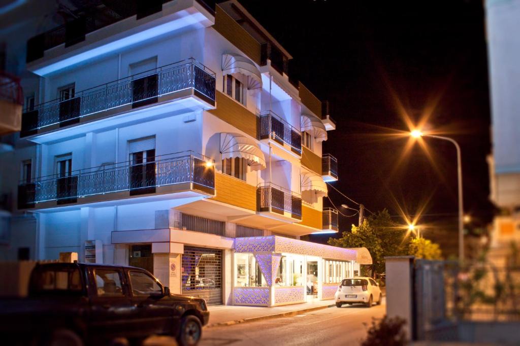 Silvi Marina Hotel | La Lanterna