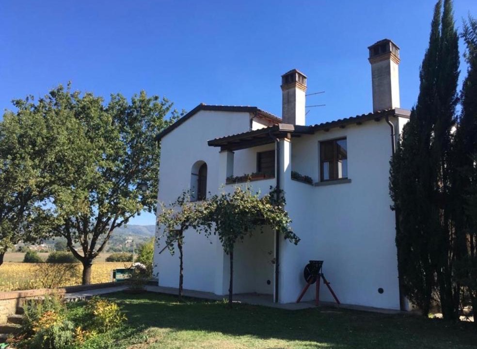 Giovi-Ponte Alla Chiassa Apartment | La luna e i falò
