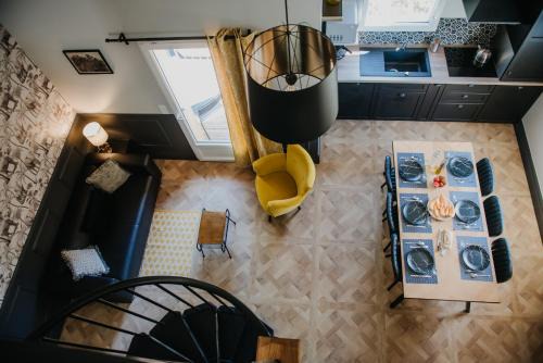 Gap House | La Maison Augustine