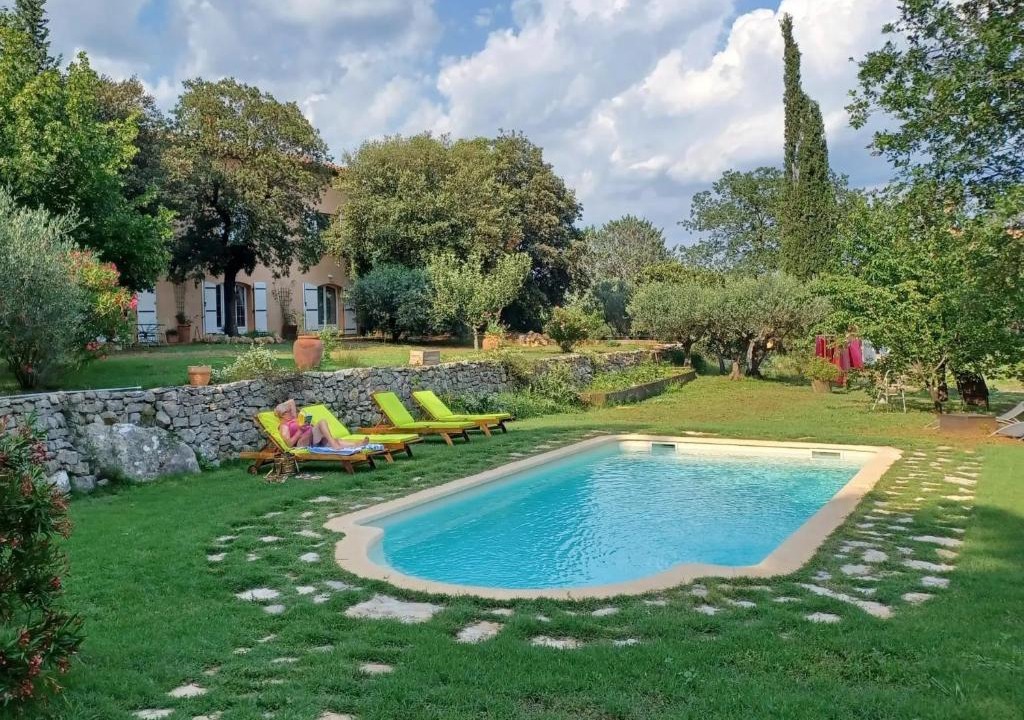 Carces Bed & Breakfast | La Maison De Campagne