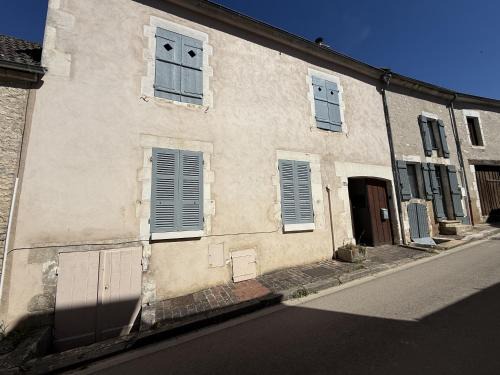 Irancy House | La maison de Lalie