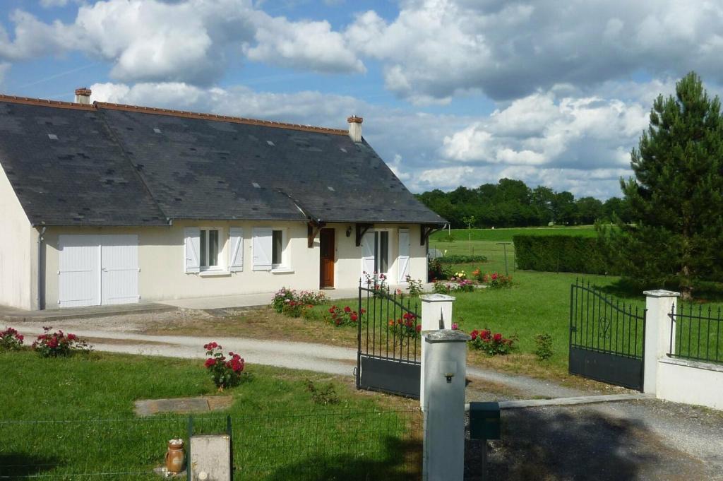 Orbigny House | La maison des Bruyères