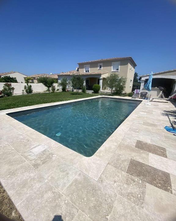 Vacqueyras House | La Maison des coeurs