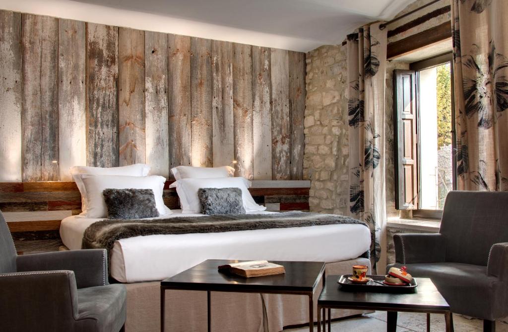 Martignargues Bed & Breakfast | La Maison du Passage - Chambres - Suites premium, Spa, Piscine et Restaurant