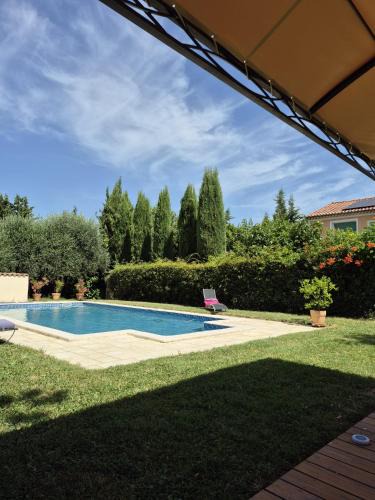 Tulette House | La Maison Verte