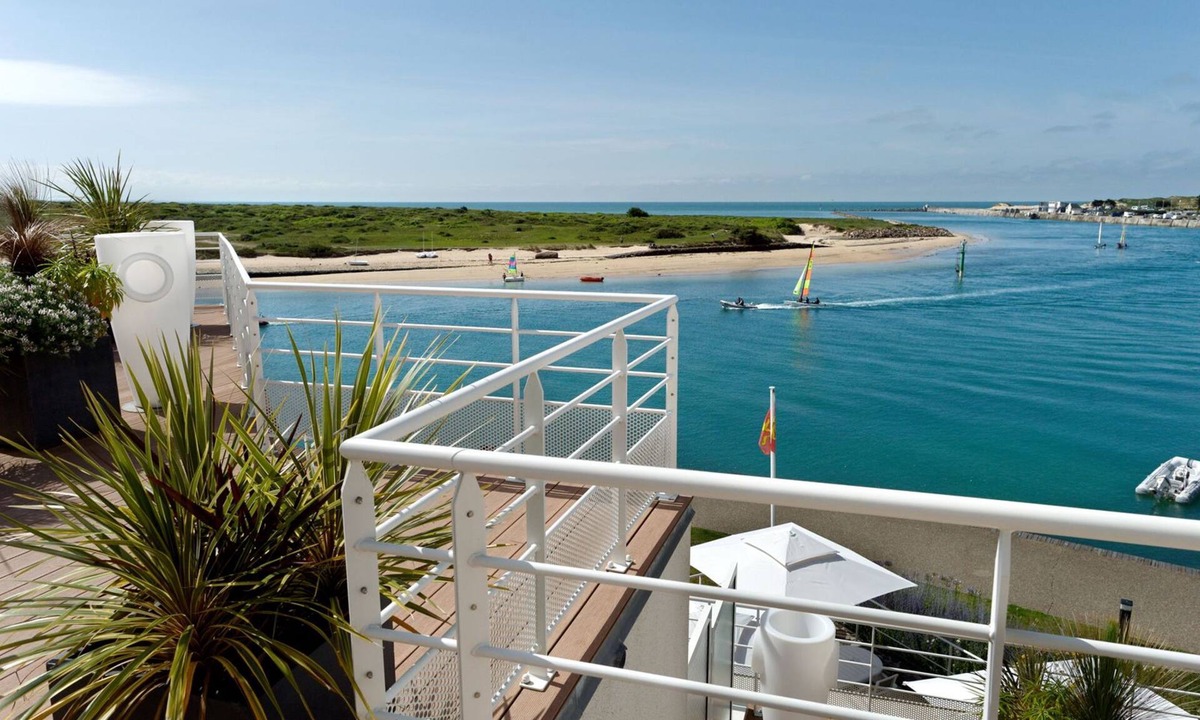 Barneville-Carteret Hotel | La Marine