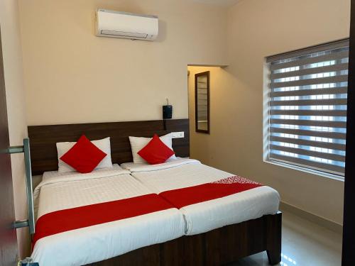 Kozhikode Hotel | La Mer Inn