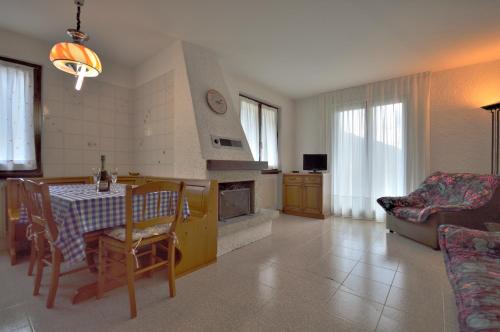 Caderzone Terme Apartment | La mia Valle Holiday Home