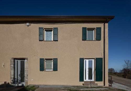 Montecopiolo House | La Mirella
