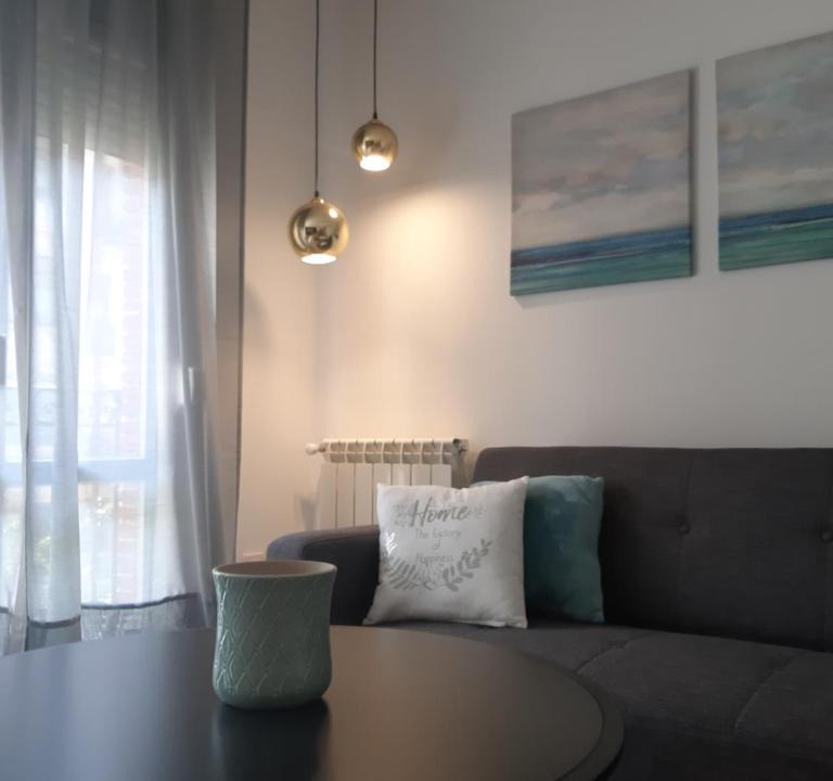 El Gancho Apartment | La parada de Conde Aranda