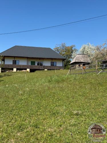 Sangeorz-Bai House | La Paramon !