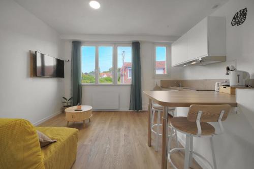 Saint-Laurent-Blangy Apartment | La Parenthèse Tropicale - Bel appt proche dArras