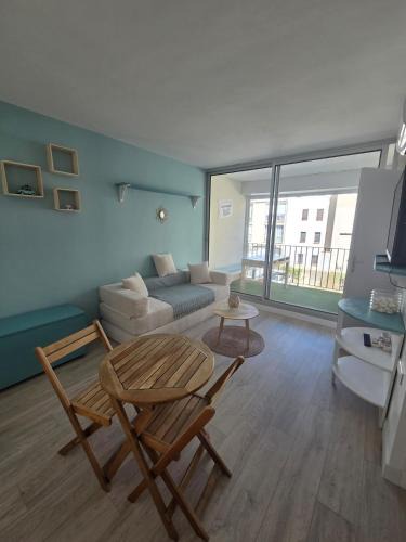 Port Rive Gauche Apartment | La Parenthèse, studio