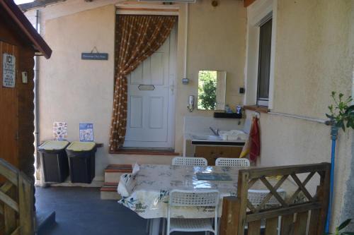 Barbentane House | la PASSERONNE