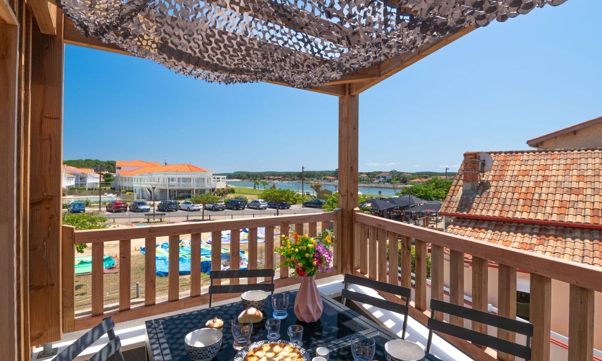 Mimizan-Plage Apartment | La Pergola by Interhome