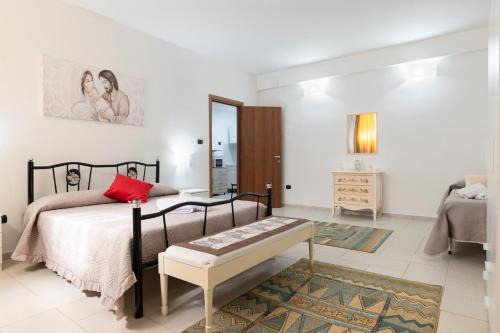 Latiano House | La Perla