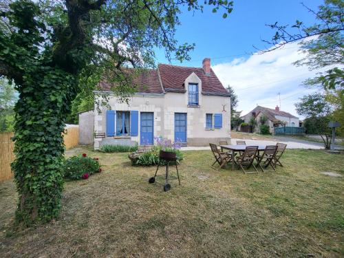 Chedigny House | La Petite Rochette
