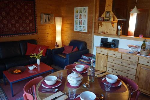Fontenoille Apartment | La petite source