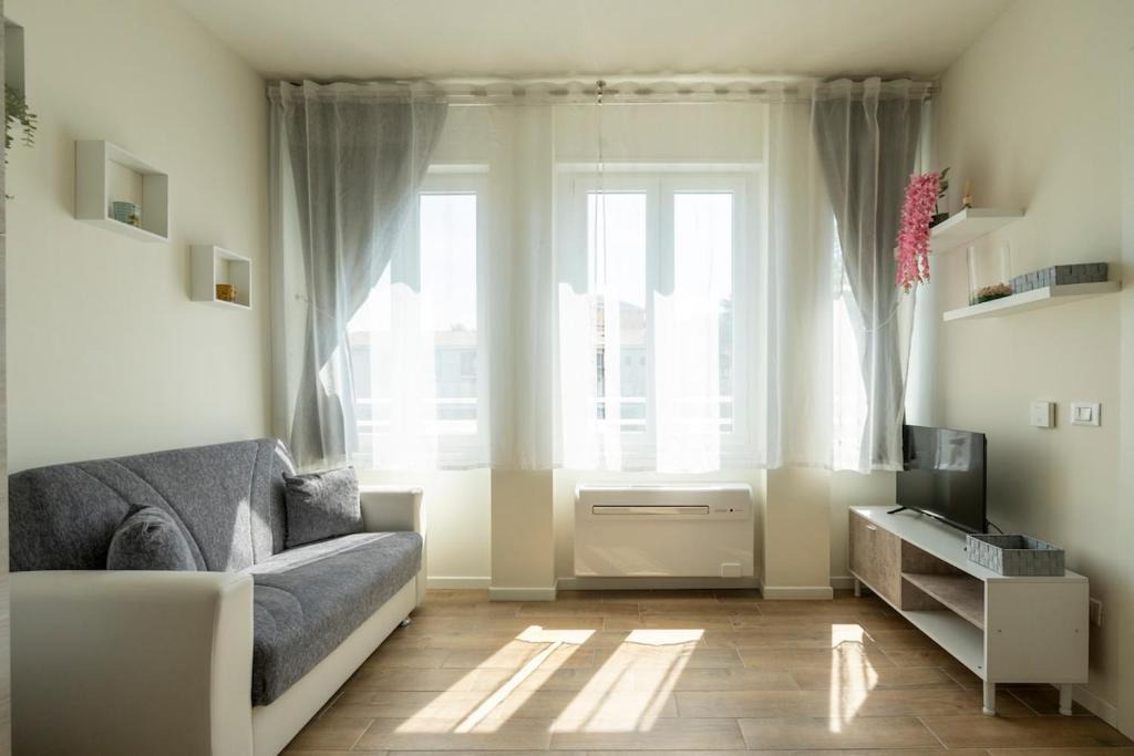 Villa San Giovanni Apartment | La Piccola Fortezza - Metro Line M1
