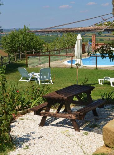 Panicale Apartment | La Pietraia
