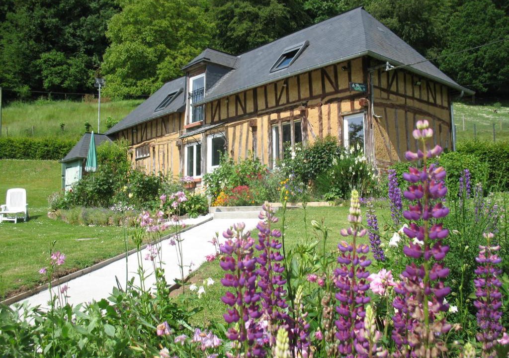 Authou House | La Pomme Verte