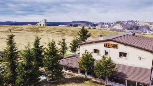 Valiug House | La Popasul Cerbului