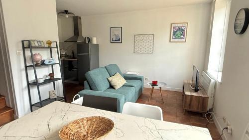 Valsonne Apartment | La Rollinoise